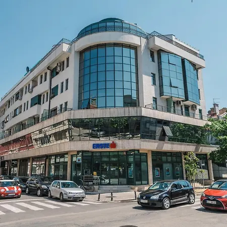 Apartment Penthouse Barjaktar *